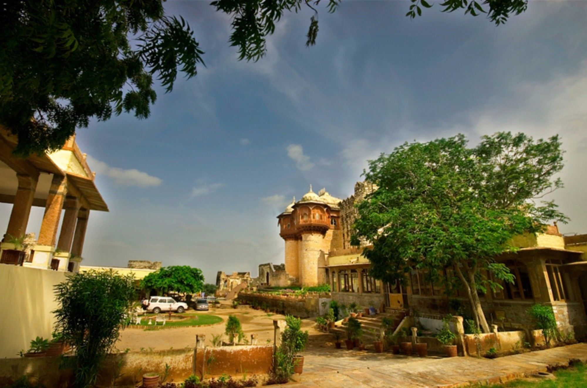 Atulya Fort Khejarla מראה חיצוני תמונה